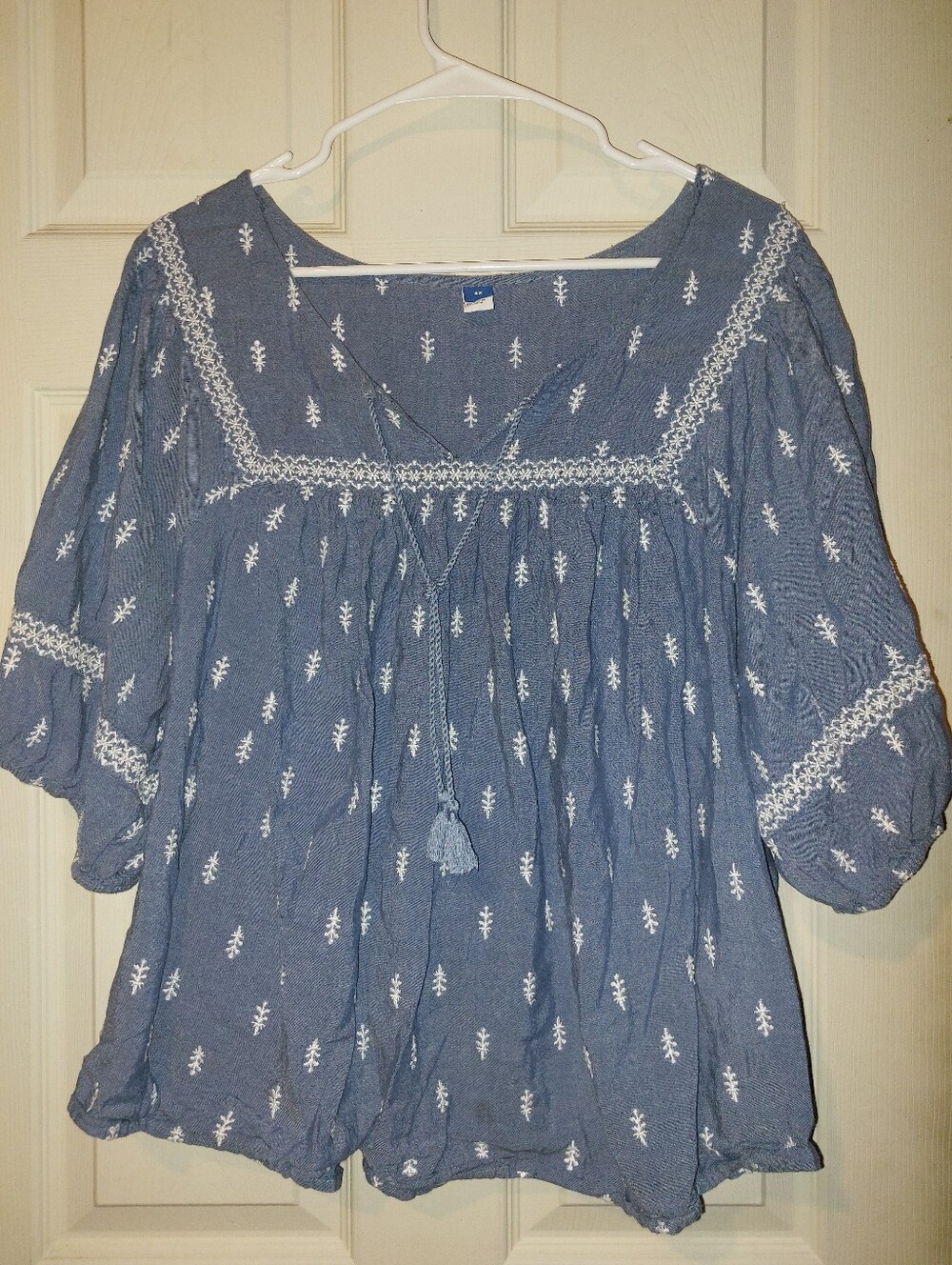 Old Navy 3x Boho Embroidered Peasant Top